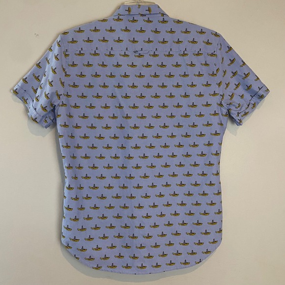 The Beatles Yellow Submarine Short Sleeve Button Up Shirt Men's Size L - Picture 4 of 5